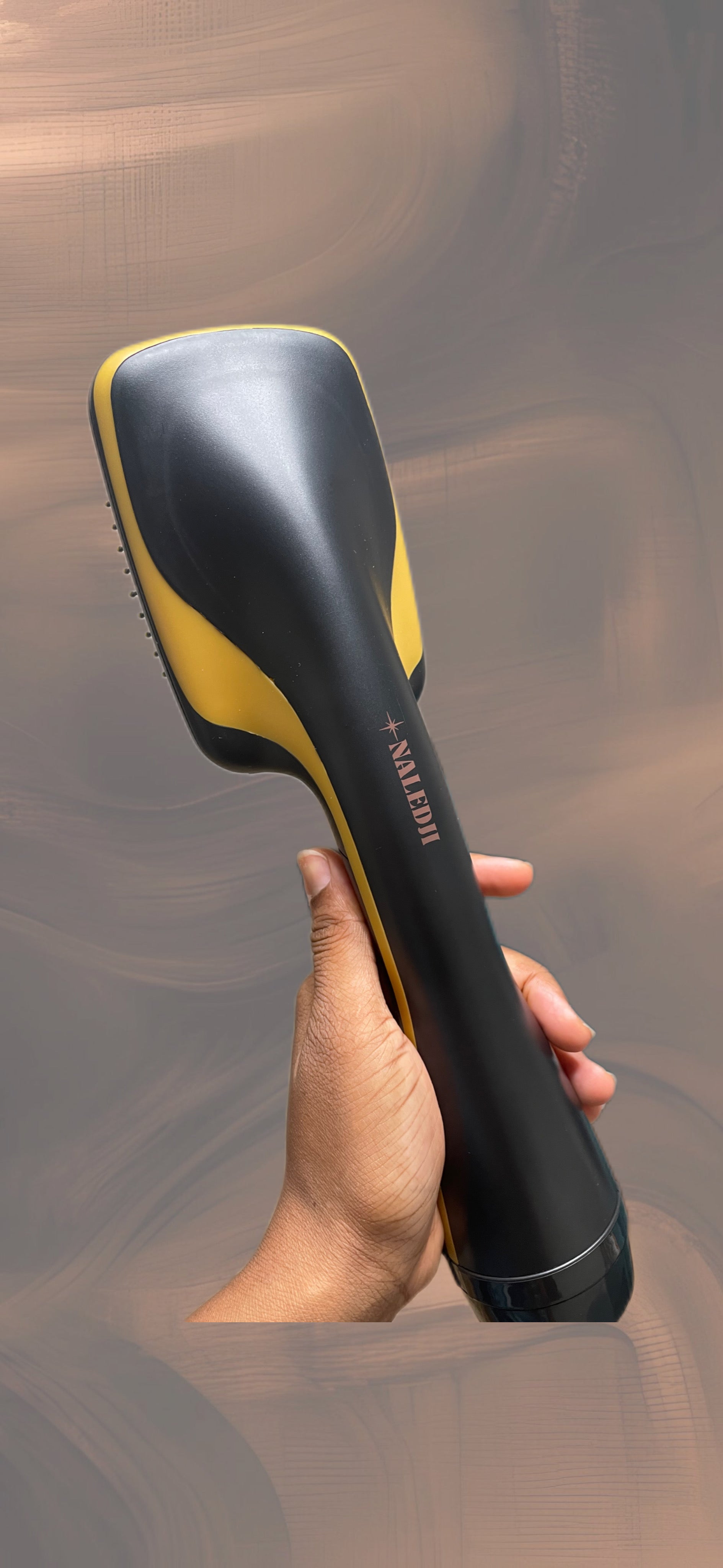 Brosse Thermique Amina™-L'outil parfait pour un démêlage efficace